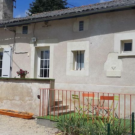 Le Petit Bretigny Vendégház Beaumont  Kültér fotó